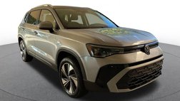 2025 Volkswagen Taos SE 4Motion