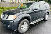 2008 Nissan Pathfinder SE Off Road