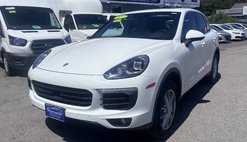 2017 Porsche Cayenne Platinum Edition