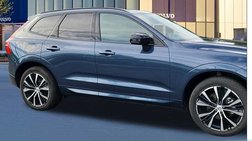 2025 Volvo XC60 B5 Plus Dark Theme