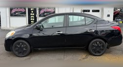 2012 Nissan Versa base