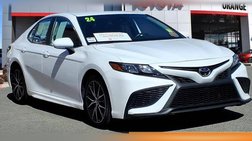 2024 Toyota Camry SE