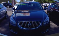 2013 Buick Regal Premium 1