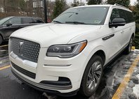 2023 Lincoln Navigator L Reserve