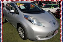 2014 Nissan LEAF S