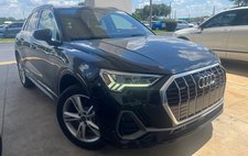 2022 Audi Q3 quattro S line Prem Plus 45 TFSI