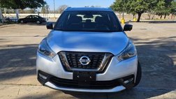 2020 Nissan Kicks SR