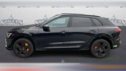 2023 Audi e-tron quattro Premium Plus