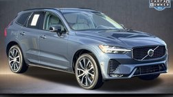 2023 Volvo XC60 B6 Ultimate Dark Theme