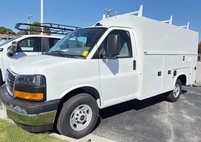 2025 GMC Savana 3500