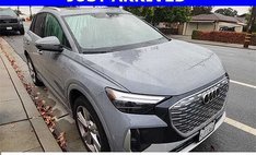 2023 Audi Q4 e-tron quattro Premium 50