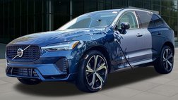 2025 Volvo XC60 T8 Ultra Dark Theme