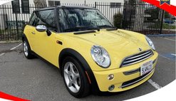 2005 MINI Cooper Base