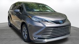 2022 Toyota Sienna XLE
