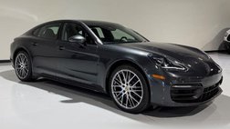 2022 Porsche Panamera Sedan RWD