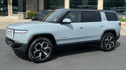 2024 Rivian R1S Adventure