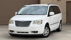 2010 Chrysler Town and Country Touring