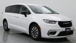 2024 Chrysler Pacifica Hybrid Select