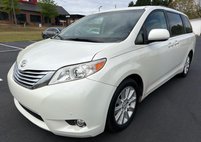 2012 Toyota Sienna XLE 8-Passenger