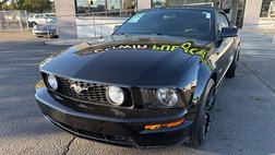 2005 Ford Mustang GT Premium