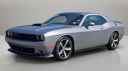 2016 Dodge Challenger R/T Shaker