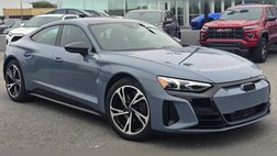 2023 Audi e-tron GT quattro Premium Plus