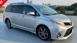 2020 Toyota Sienna SE 8-Passenger