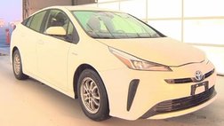 2022 Toyota Prius LE