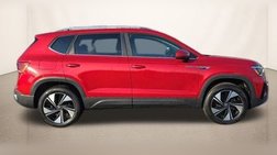 2024 Volkswagen Taos SE 4Motion