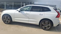 2020 Volvo XC60 T6 Momentum