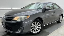 2014 Toyota Camry Hybrid XLE