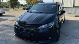 2020 Chrysler Pacifica Touring L 35th Anniversary