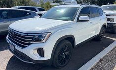 2025 Volkswagen Atlas SE
