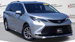 2021 Toyota Sienna XLE 8-Passenger