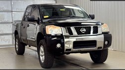 2011 Nissan Titan SV