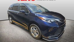 2022 Toyota Sienna Platinum 7-Passenger