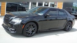 2022 Chrysler 300 S V8