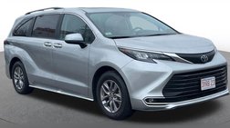 2024 Toyota Sienna XLE 8-Passenger