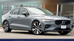 2022 Volvo S60 B5 Momentum