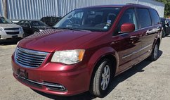 2012 Chrysler Town and Country Touring