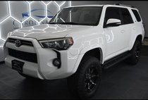 2020 Toyota 4Runner SR5 4WD