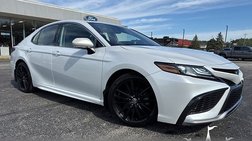 2022 Toyota Camry Hybrid XSE
