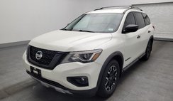 2020 Nissan Pathfinder SV