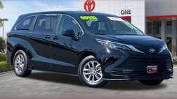 2024 Toyota Sienna LE 8-Passenger