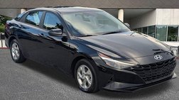 2023 Hyundai Elantra SE