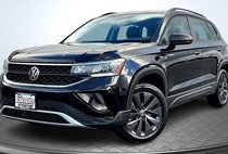 2022 Volkswagen Taos S 4Motion