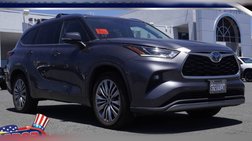 2022 Toyota Highlander Hybrid Platinum