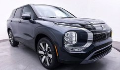 2026 Mitsubishi Outlander SE