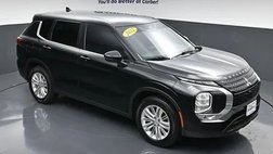 2022 Mitsubishi Outlander ES