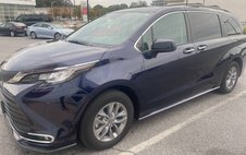 2021 Toyota Sienna XLE